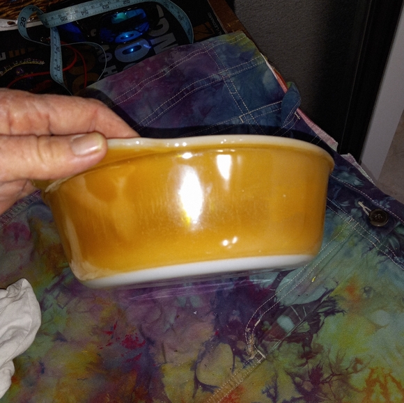 Fire King Peach Lustre Chili Bowls & 1 1/2 Qt. Dish - Picture 8 of 13